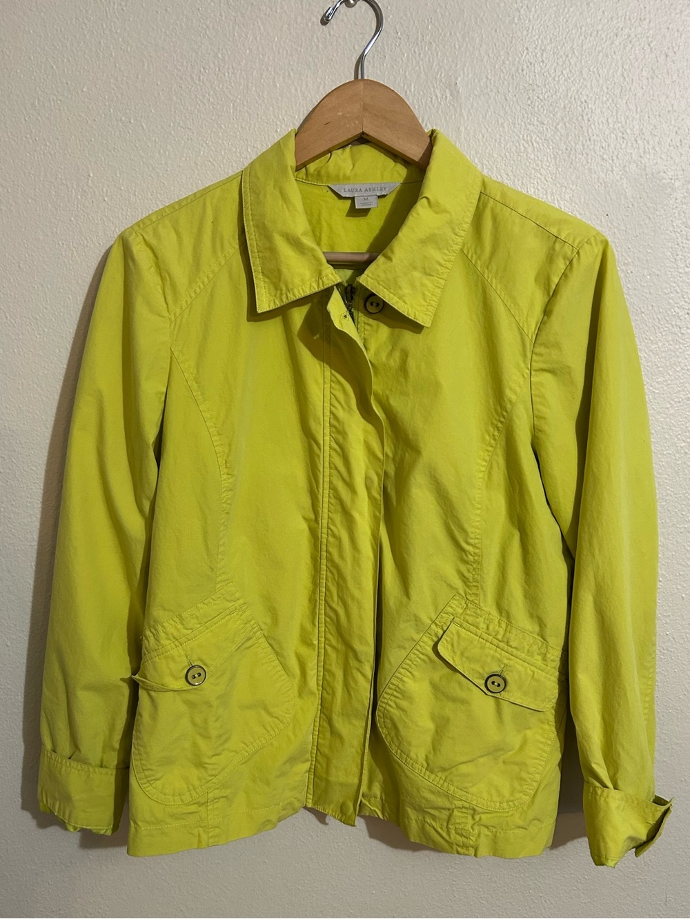 Laura Ashley Chartreuse Women's Lime Green Lightweight Jacket Size Medium